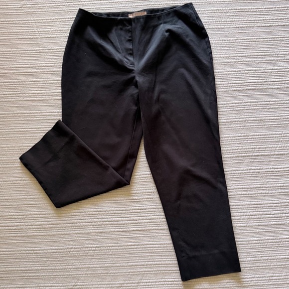 Chico's Pants - Chicos Black Crop Pants Womens Size 0.5 Small Straight Leg Flat Front Trousers